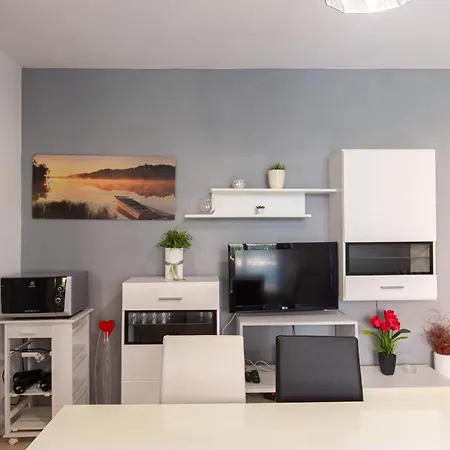 Prestige Garda - Ai Tigli Apartment *